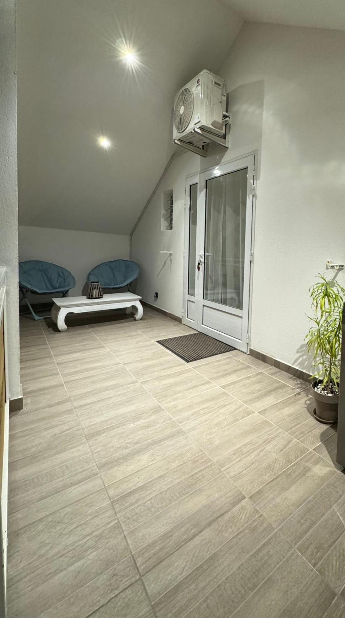 סיינט דניס Grand Studio Charmant, Tout Equipe… מראה חיצוני תמונה